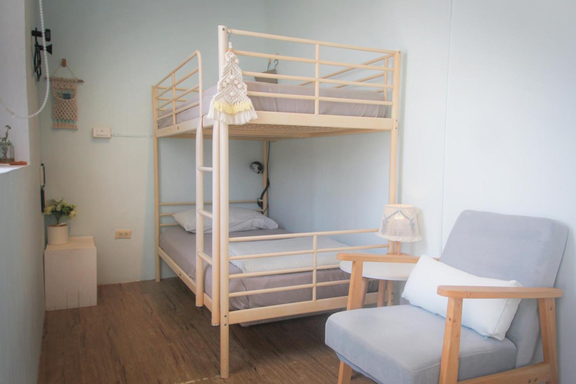 都蘭朋友家 Dulan Friends Hostel Donghe Esterno foto