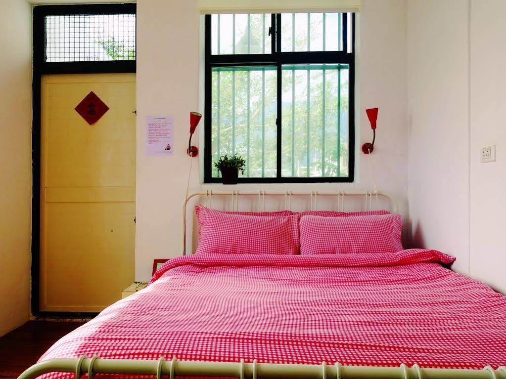 都蘭朋友家 Dulan Friends Hostel Donghe Esterno foto